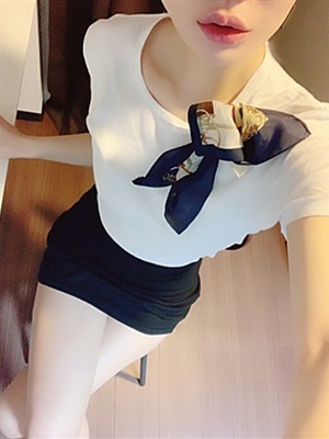 市川せりか写真3