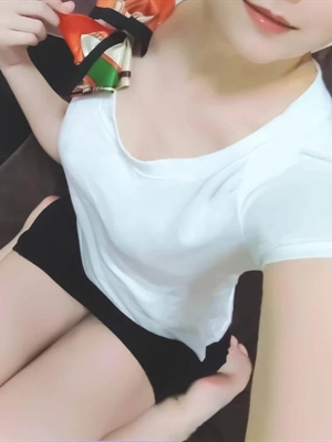 湊　れな